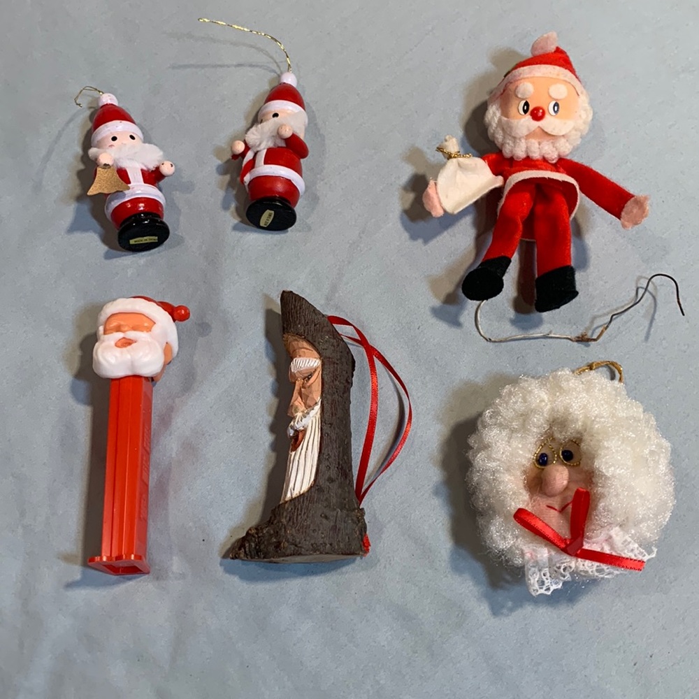 6 SANTA Christmas Ornaments Vintage PEZ Dispenser Mrs Claus Japan Bendable EXC